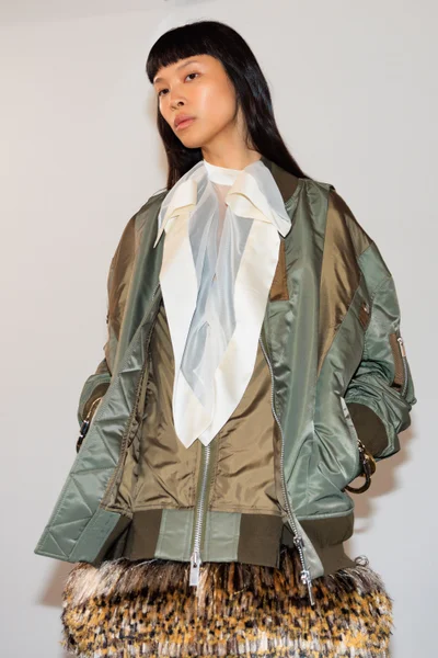 Look 7